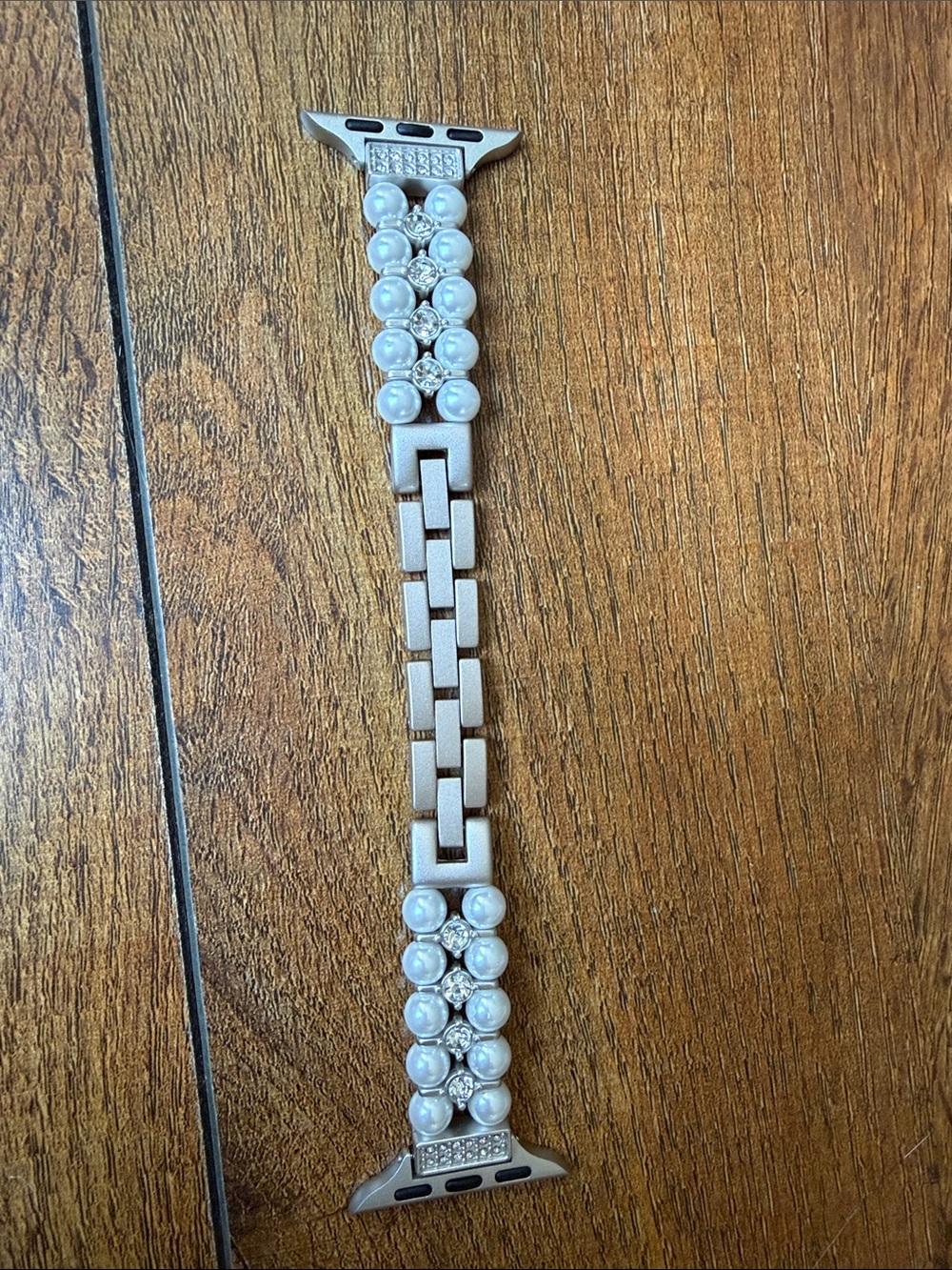 Apple Silver Tone Pearl and Crystal Link Watch Band